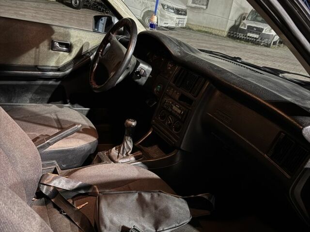 Сірий Ауді 80, об'ємом двигуна 1.8 л та пробігом 195 тис. км за 1500 $, фото 3 на Automoto.ua