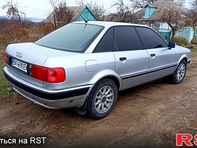 Сірий Ауді 80, об'ємом двигуна 2 л та пробігом 253 тис. км за 3000 $, фото 1 на Automoto.ua