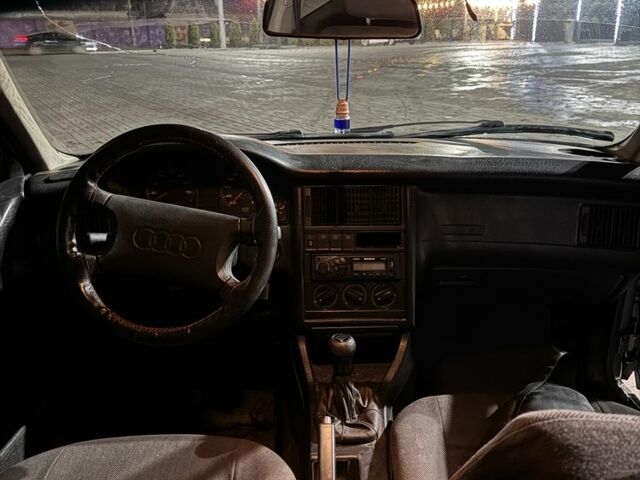 Сірий Ауді 80, об'ємом двигуна 1.8 л та пробігом 195 тис. км за 1500 $, фото 4 на Automoto.ua
