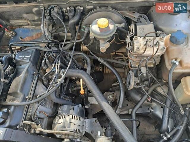 Серый Ауди 80, объемом двигателя 1.98 л и пробегом 194 тыс. км за 3000 $, фото 11 на Automoto.ua