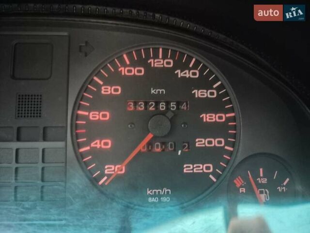 Ауди 80 1994 в Мостисках на Automoto.ua Серый Ауди 80, объемом двигателя 1.9 л и пробегом 332 тыс. км за 4200 $, фото 10 на Automoto.ua