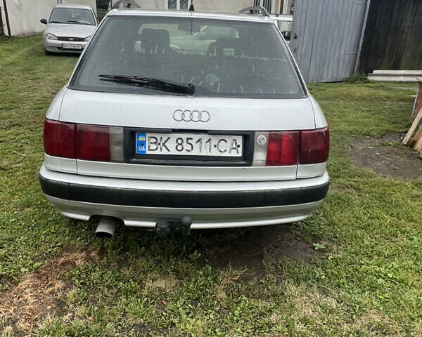 Ауди 80 1994 в Черткове на Automoto.ua Серый Ауди 80, объемом двигателя 1.6 л и пробегом 435 тыс. км за 2700 $, фото 3 на Automoto.ua