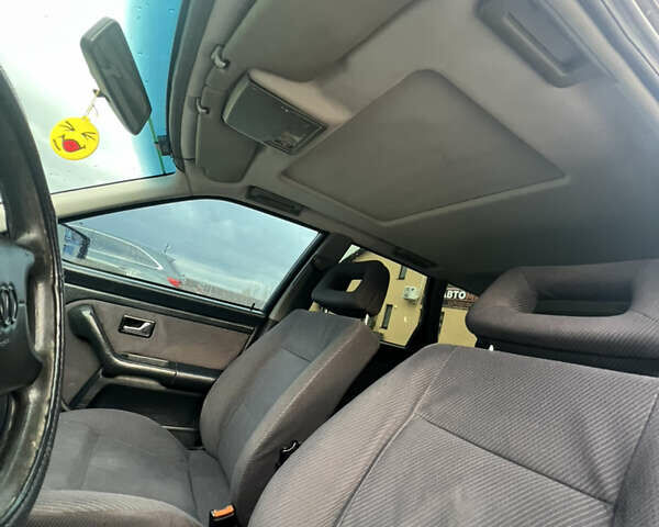 Серый Ауди 80, объемом двигателя 2 л и пробегом 450 тыс. км за 2999 $, фото 15 на Automoto.ua