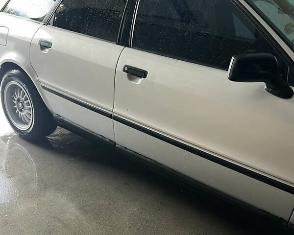 Серый Ауди 80, объемом двигателя 2 л и пробегом 450 тыс. км за 2999 $, фото 19 на Automoto.ua