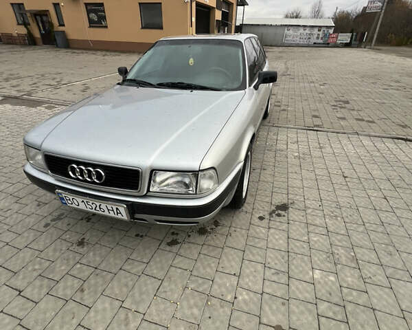 Серый Ауди 80, объемом двигателя 2 л и пробегом 450 тыс. км за 2999 $, фото 1 на Automoto.ua