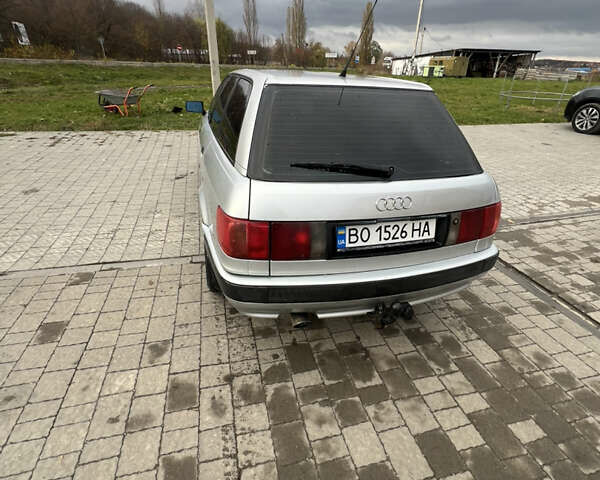 Серый Ауди 80, объемом двигателя 2 л и пробегом 450 тыс. км за 2999 $, фото 7 на Automoto.ua