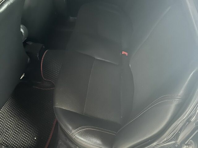 Синій Ауді 80, об'ємом двигуна 1.8 л та пробігом 100 тис. км за 2000 $, фото 5 на Automoto.ua