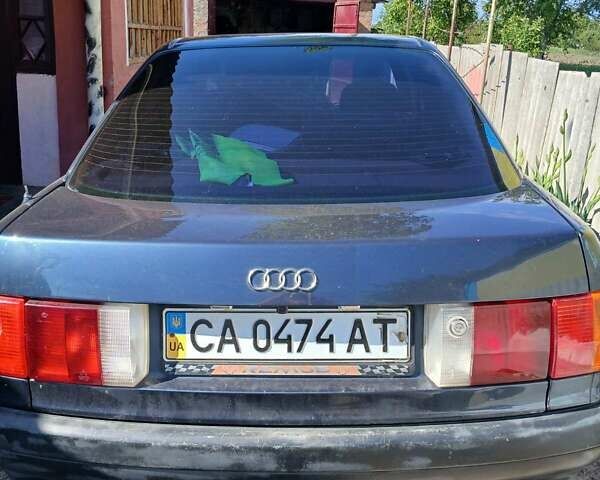 Синий Ауди 80, объемом двигателя 1.78 л и пробегом 370 тыс. км за 2200 $, фото 2 на Automoto.ua