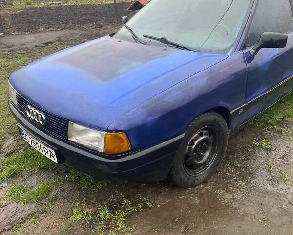 Синий Ауди 80, объемом двигателя 1.8 л и пробегом 250 тыс. км за 1200 $, фото 6 на Automoto.ua
