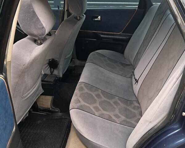 Синий Ауди 80, объемом двигателя 0 л и пробегом 258 тыс. км за 1800 $, фото 1 на Automoto.ua