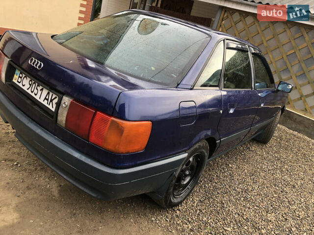 Синий Ауди 80, объемом двигателя 1.8 л и пробегом 200 тыс. км за 1150 $, фото 5 на Automoto.ua
