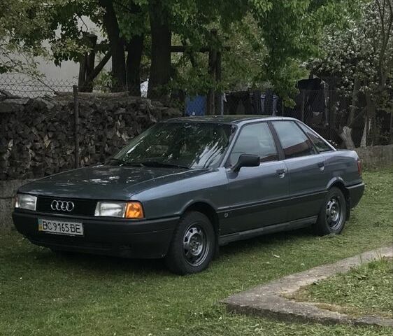 Синій Ауді 80, об'ємом двигуна 1.8 л та пробігом 320 тис. км за 1800 $, фото 1 на Automoto.ua