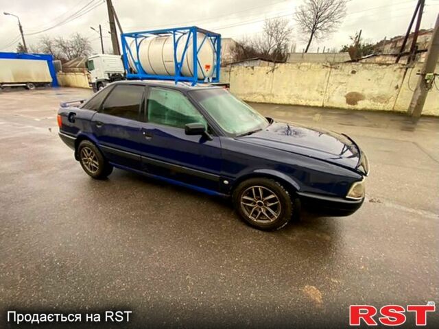 Синий Ауди 80, объемом двигателя 1.8 л и пробегом 0 тыс. км за 1000 $, фото 1 на Automoto.ua