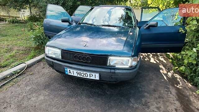 Синий Ауди 80, объемом двигателя 1.8 л и пробегом 308 тыс. км за 1400 $, фото 5 на Automoto.ua