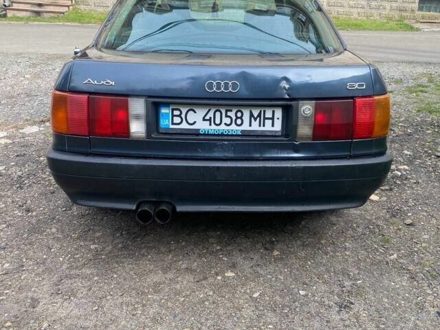 Синий Ауди 80, объемом двигателя 1.8 л и пробегом 365 тыс. км за 1400 $, фото 2 на Automoto.ua