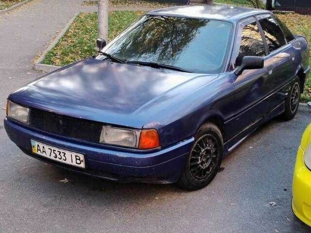 Синий Ауди 80, объемом двигателя 0 л и пробегом 300 тыс. км за 1372 $, фото 2 на Automoto.ua