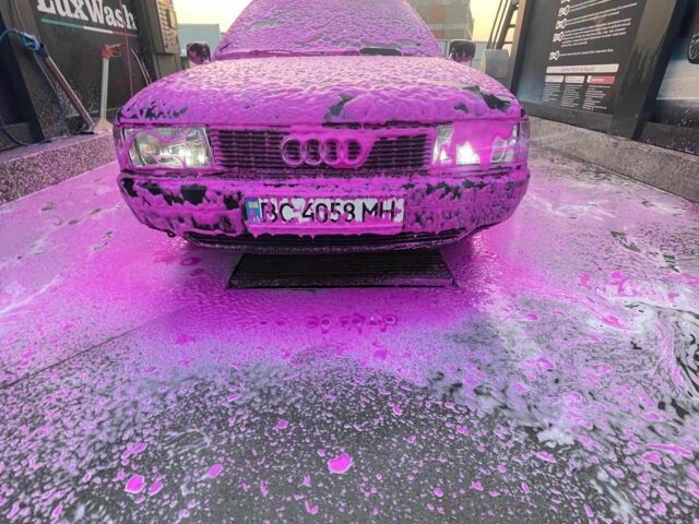 Синій Ауді 80, об'ємом двигуна 1.8 л та пробігом 380 тис. км за 701 $, фото 7 на Automoto.ua