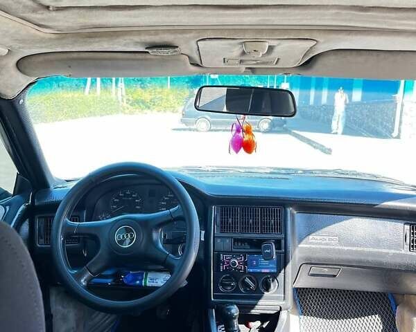 Синій Ауді 80, об'ємом двигуна 1.8 л та пробігом 376 тис. км за 1900 $, фото 2 на Automoto.ua