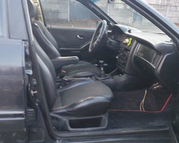Синій Ауді 80, об'ємом двигуна 1.8 л та пробігом 250 тис. км за 2300 $, фото 3 на Automoto.ua