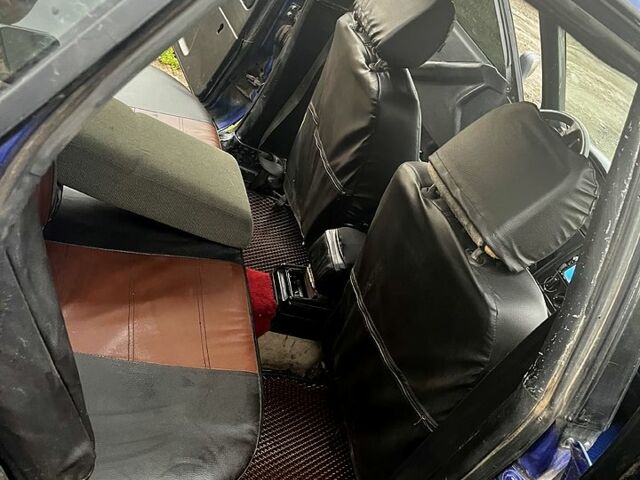 Синій Ауді 80, об'ємом двигуна 1.8 л та пробігом 0 тис. км за 1300 $, фото 3 на Automoto.ua