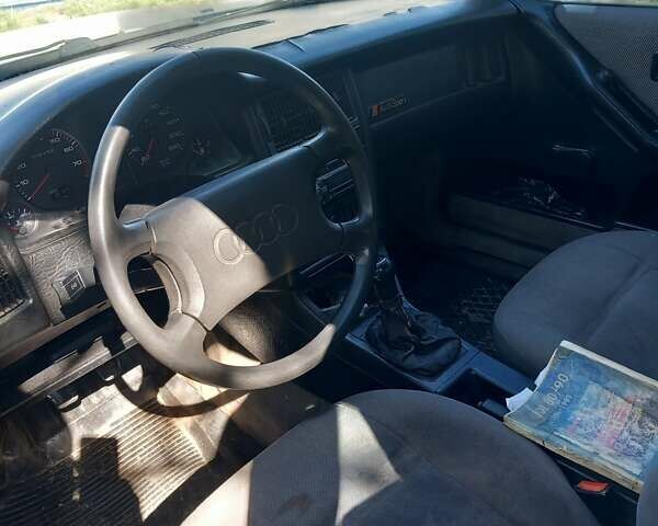 Синий Ауди 80, объемом двигателя 1.78 л и пробегом 317 тыс. км за 1500 $, фото 11 на Automoto.ua