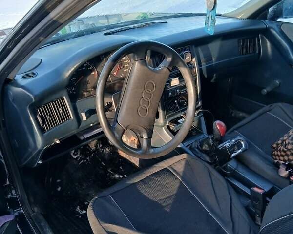 Синій Ауді 80, об'ємом двигуна 1.8 л та пробігом 406 тис. км за 1600 $, фото 1 на Automoto.ua