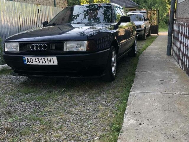 Синий Ауди 80, объемом двигателя 1.8 л и пробегом 370 тыс. км за 2200 $, фото 2 на Automoto.ua