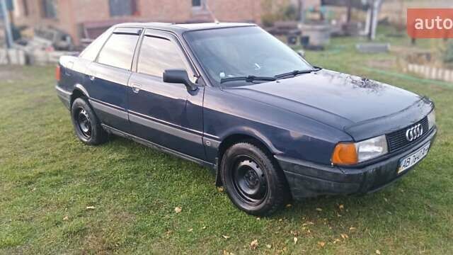 Синий Ауди 80, объемом двигателя 1.8 л и пробегом 326 тыс. км за 1500 $, фото 5 на Automoto.ua