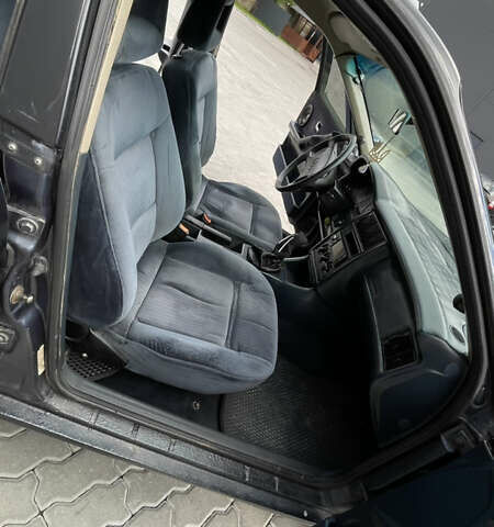 Синий Ауди 80, объемом двигателя 1.78 л и пробегом 300 тыс. км за 2600 $, фото 18 на Automoto.ua