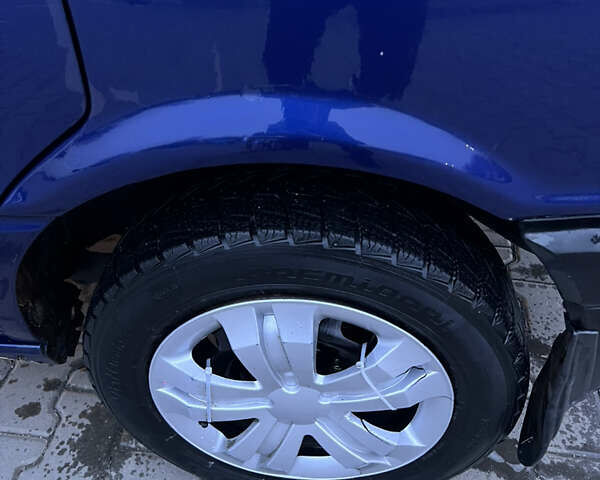 Синий Ауди 80, объемом двигателя 1.78 л и пробегом 256 тыс. км за 1250 $, фото 12 на Automoto.ua