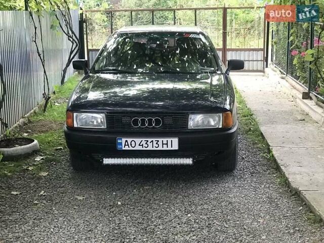 Синий Ауди 80, объемом двигателя 1.8 л и пробегом 360 тыс. км за 2399 $, фото 1 на Automoto.ua