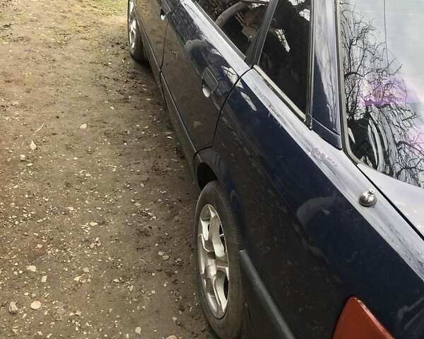 Синий Ауди 80, объемом двигателя 1.8 л и пробегом 360 тыс. км за 2399 $, фото 6 на Automoto.ua