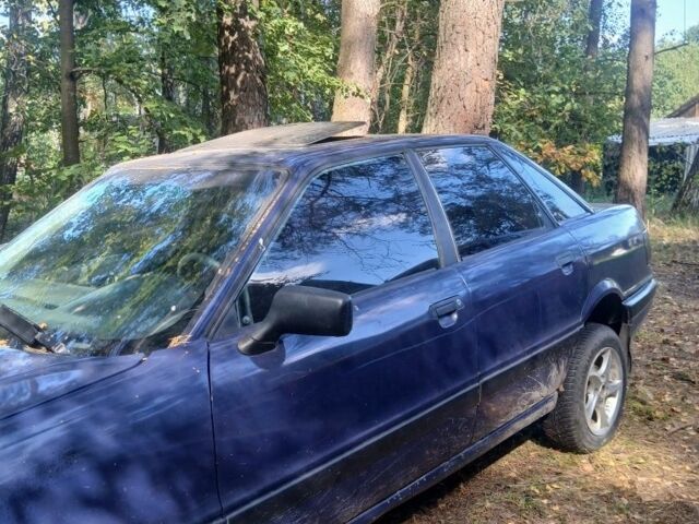 Синий Ауди 80, объемом двигателя 1.8 л и пробегом 10 тыс. км за 1000 $, фото 4 на Automoto.ua