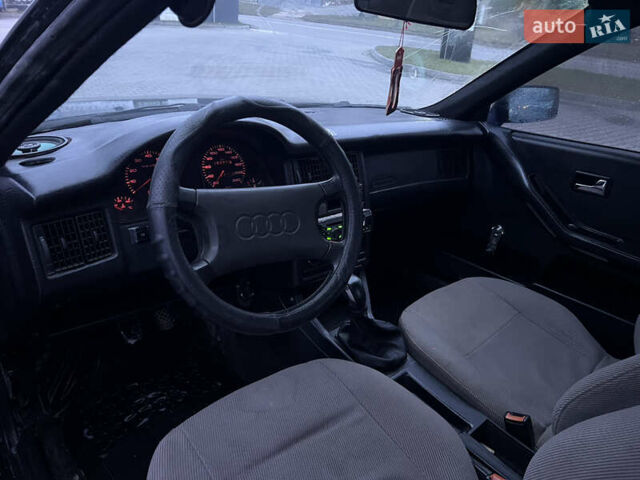 Синий Ауди 80, объемом двигателя 1.78 л и пробегом 256 тыс. км за 1250 $, фото 11 на Automoto.ua
