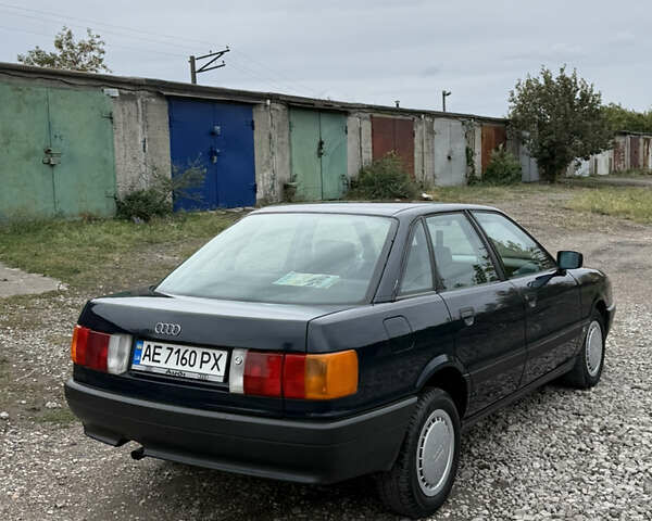 Синий Ауди 80, объемом двигателя 1.6 л и пробегом 250 тыс. км за 2499 $, фото 5 на Automoto.ua