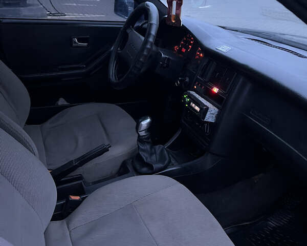 Синий Ауди 80, объемом двигателя 1.78 л и пробегом 256 тыс. км за 1250 $, фото 24 на Automoto.ua