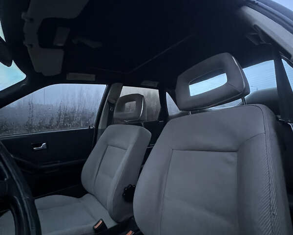 Синий Ауди 80, объемом двигателя 1.78 л и пробегом 256 тыс. км за 1250 $, фото 9 на Automoto.ua