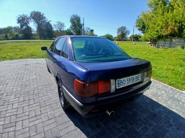 Синий Ауди 80, объемом двигателя 1.8 л и пробегом 340 тыс. км за 1450 $, фото 1 на Automoto.ua