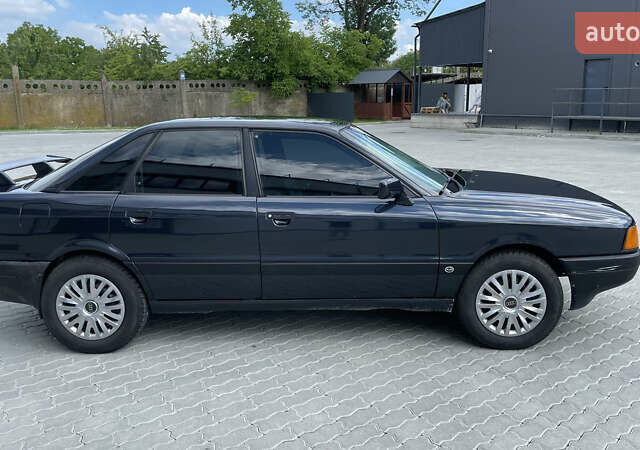 Синий Ауди 80, объемом двигателя 1.78 л и пробегом 300 тыс. км за 2600 $, фото 2 на Automoto.ua