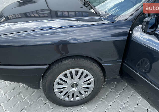 Синий Ауди 80, объемом двигателя 1.78 л и пробегом 300 тыс. км за 2600 $, фото 13 на Automoto.ua