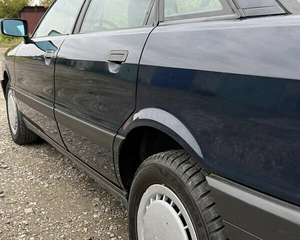 Синий Ауди 80, объемом двигателя 1.6 л и пробегом 250 тыс. км за 2499 $, фото 10 на Automoto.ua