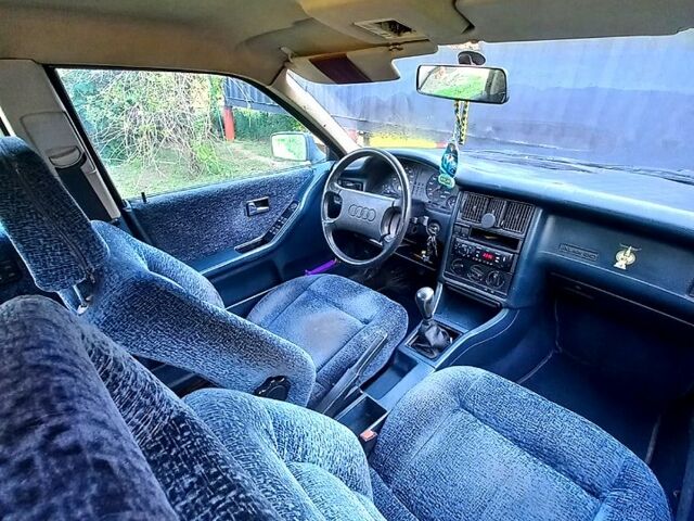 Синий Ауди 80, объемом двигателя 2 л и пробегом 0 тыс. км за 1500 $, фото 1 на Automoto.ua