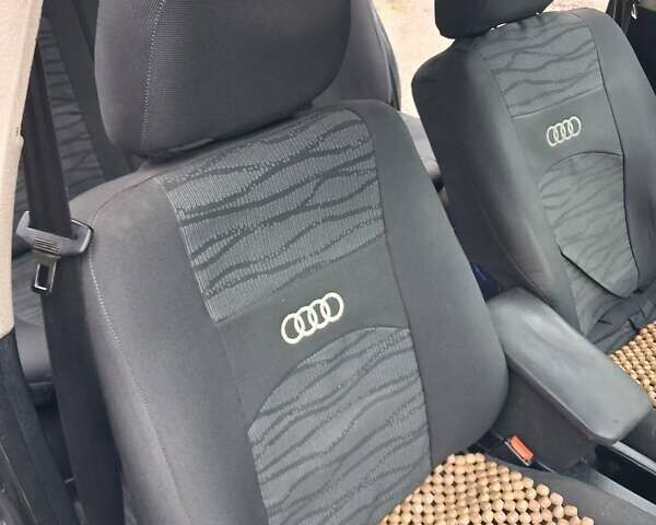 Синій Ауді 80, об'ємом двигуна 1.8 л та пробігом 313 тис. км за 2000 $, фото 4 на Automoto.ua