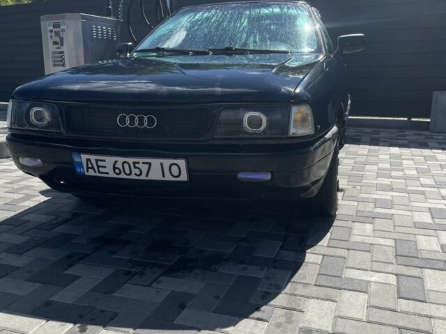 Синий Ауди 80, объемом двигателя 2 л и пробегом 340 тыс. км за 1600 $, фото 4 на Automoto.ua
