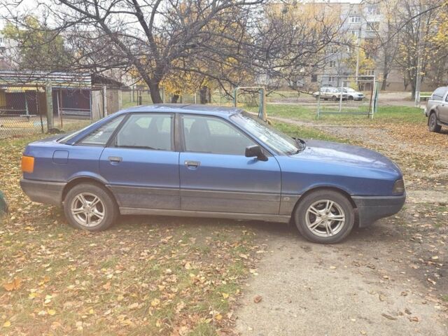 Синий Ауди 80, объемом двигателя 0 л и пробегом 390 тыс. км за 600 $, фото 3 на Automoto.ua