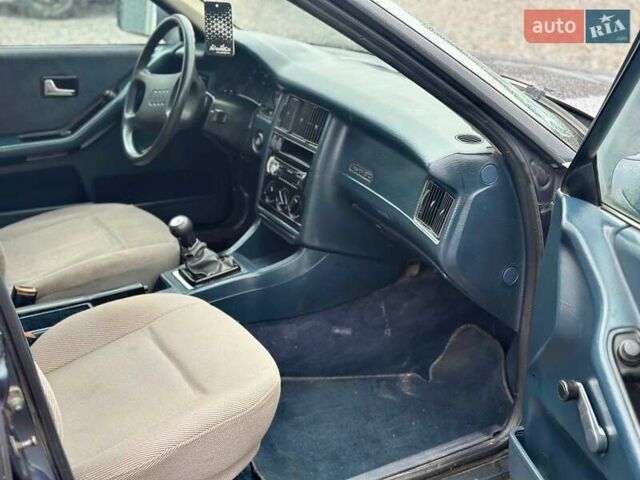 Синій Ауді 80, об'ємом двигуна 1.8 л та пробігом 300 тис. км за 1700 $, фото 7 на Automoto.ua