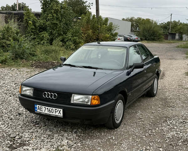 Синий Ауди 80, объемом двигателя 1.6 л и пробегом 250 тыс. км за 2499 $, фото 2 на Automoto.ua