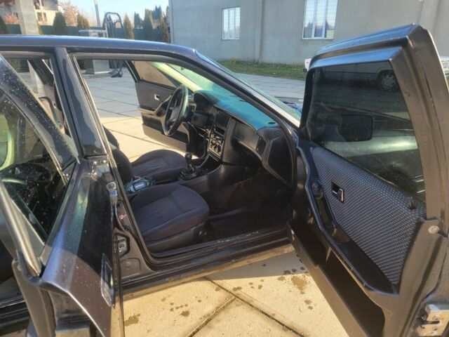 Синий Ауди 80, объемом двигателя 1.8 л и пробегом 3 тыс. км за 1191 $, фото 3 на Automoto.ua