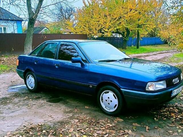 Синий Ауди 80, объемом двигателя 2 л и пробегом 160 тыс. км за 2200 $, фото 4 на Automoto.ua