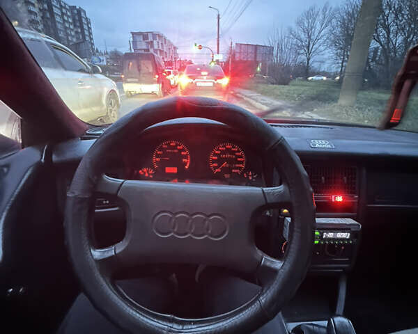 Синий Ауди 80, объемом двигателя 1.78 л и пробегом 256 тыс. км за 1250 $, фото 28 на Automoto.ua